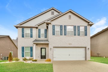 8426 GATEWAY RUN RD LOUISVILLE, KY 40229